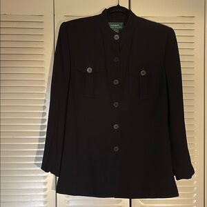 Ralph Lauren Black Blazer with Tailored Silhouette